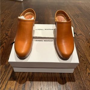 Isabel Marant Tayia Clogs in Natural size 38